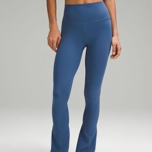 Lululemon Groove High Rise Flared Pant